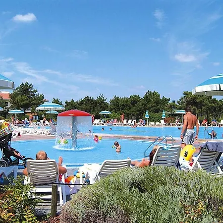 Villaggio Lido Del Sole 1, * Бібіоне